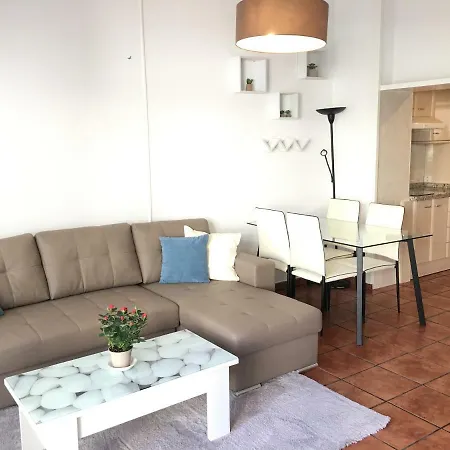 Shinny Flat, 2 Min From Sea Daire *