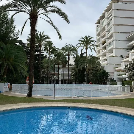 Shinny Flat, 2 Min From Sea شقة ماربيا