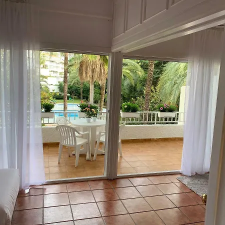 Shinny Flat, 2 Min From Sea Daire