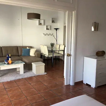 Shinny Flat, 2 Min From Sea Daire Marbella